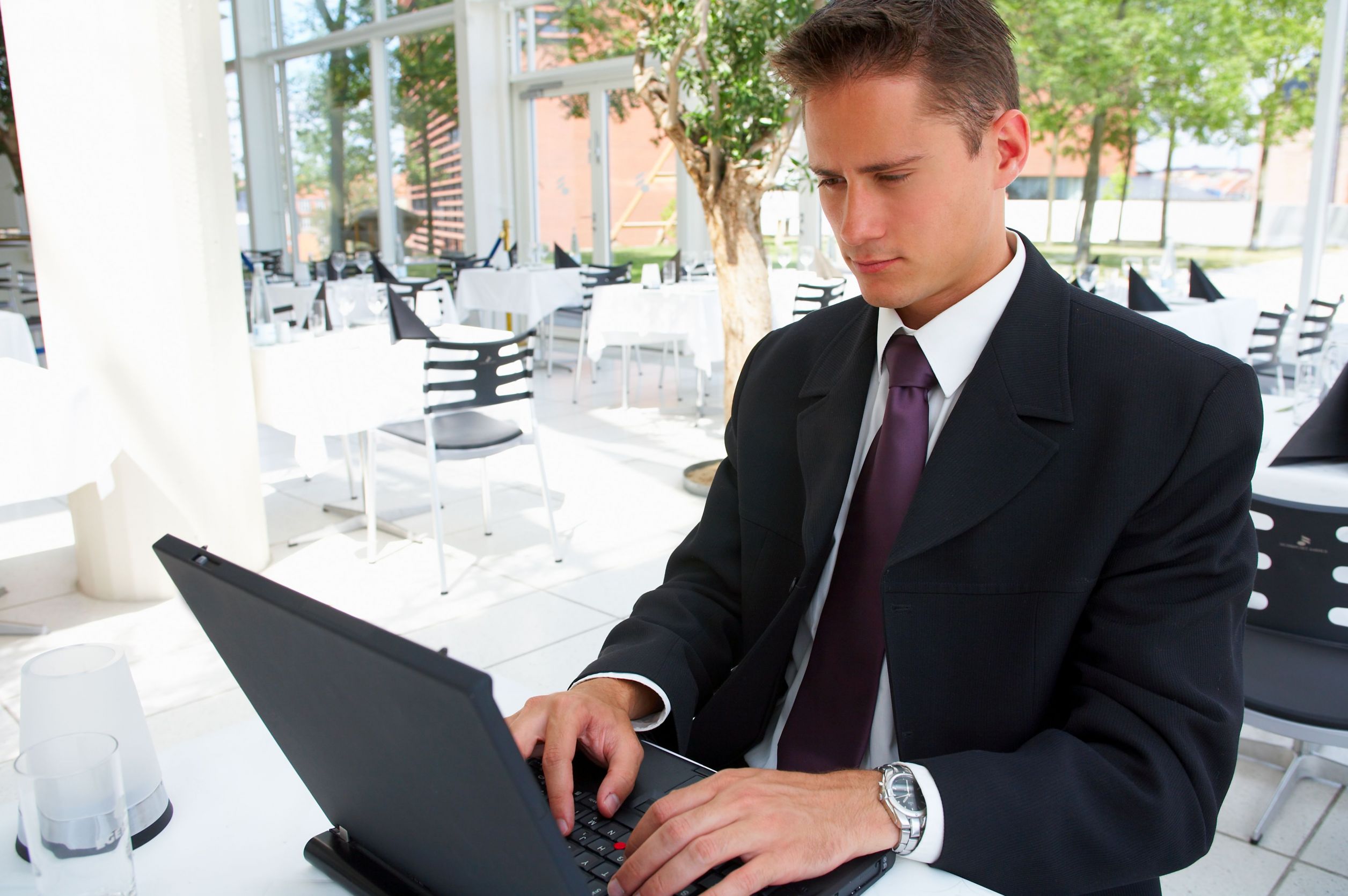 Digital Labor, Automation, and the New Shape of Team Productivity