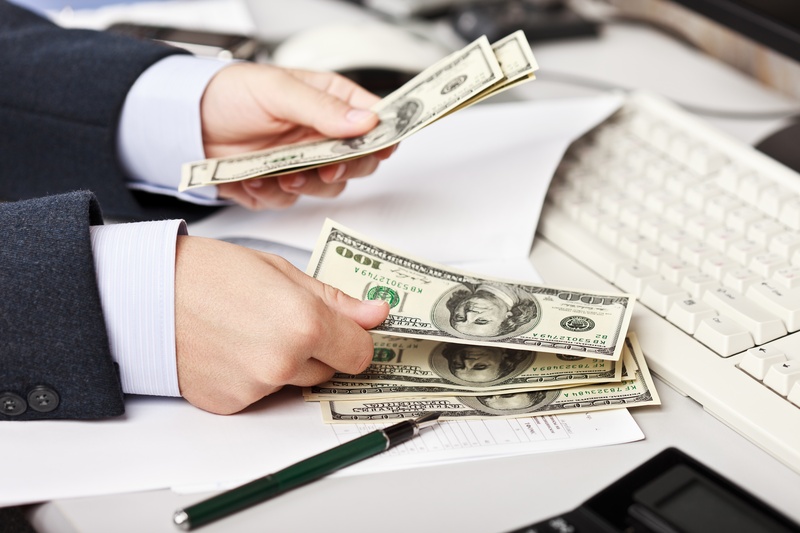 How International Payments Add Cost Through FX and Intermediaries
