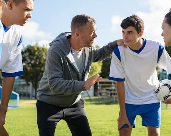 How to Teach Sportsmanship and Emotional Control to Kids